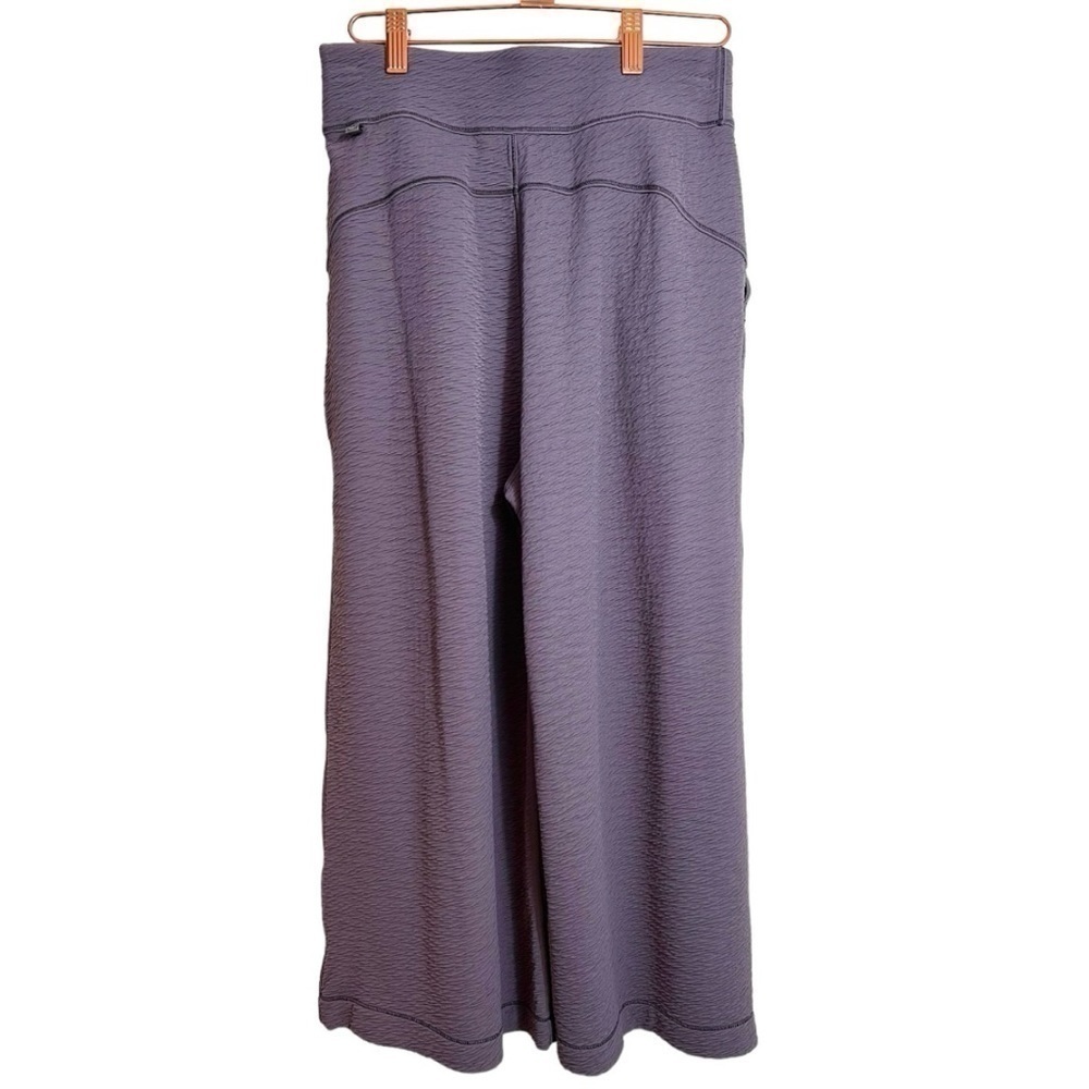 Lululemon Wide Leg Pant - Picture 3 of 6